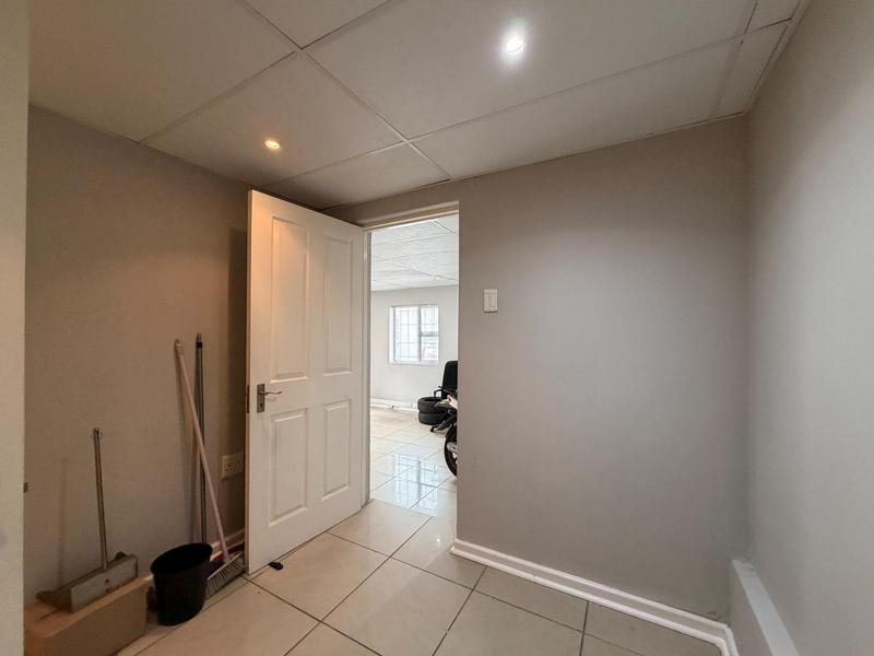 To Let Commercial Property for Rent in Mill Park Eastern Cape